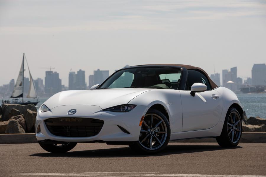  Mazda MX-5 Miata (ND) 2016 года  (NA) (фото 14 из 40)